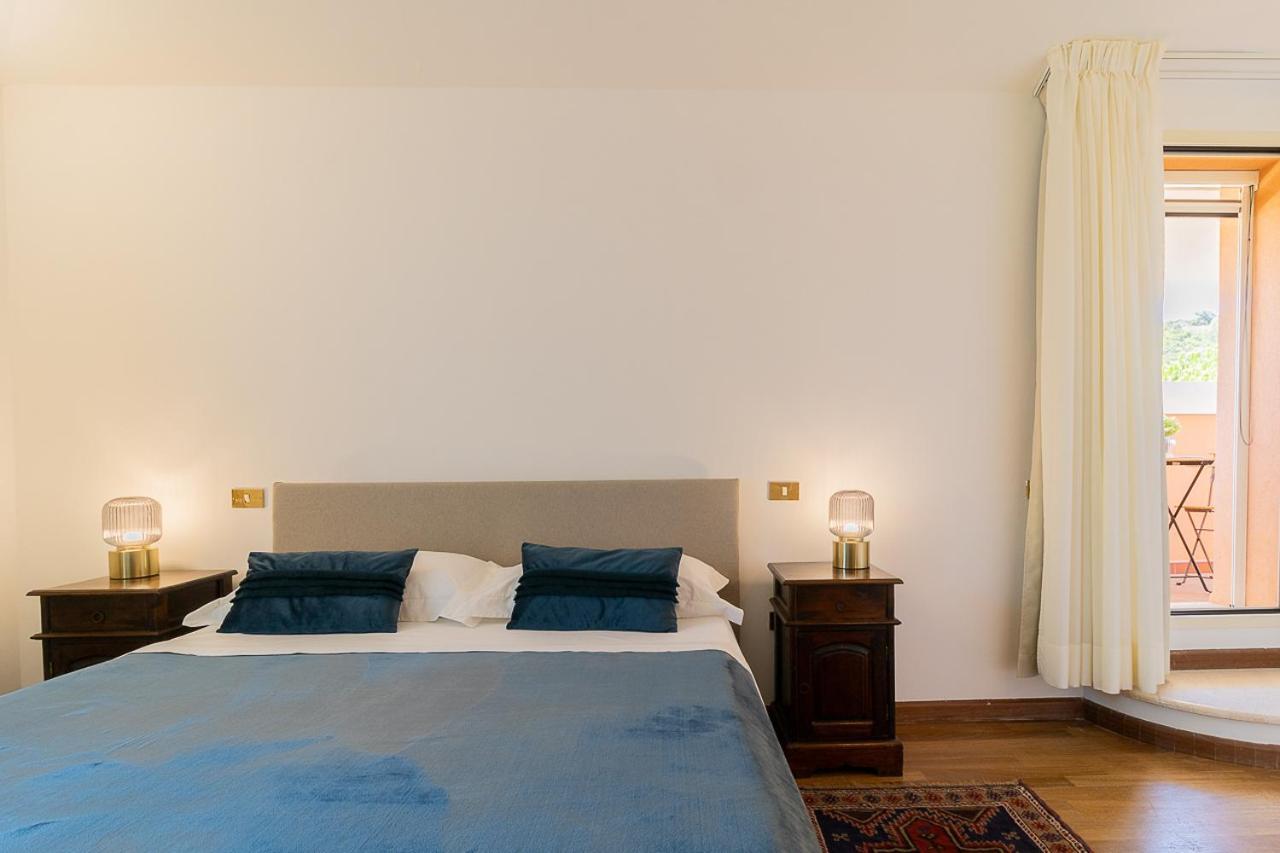 Villa Caterina La Maddalena  Extérieur photo