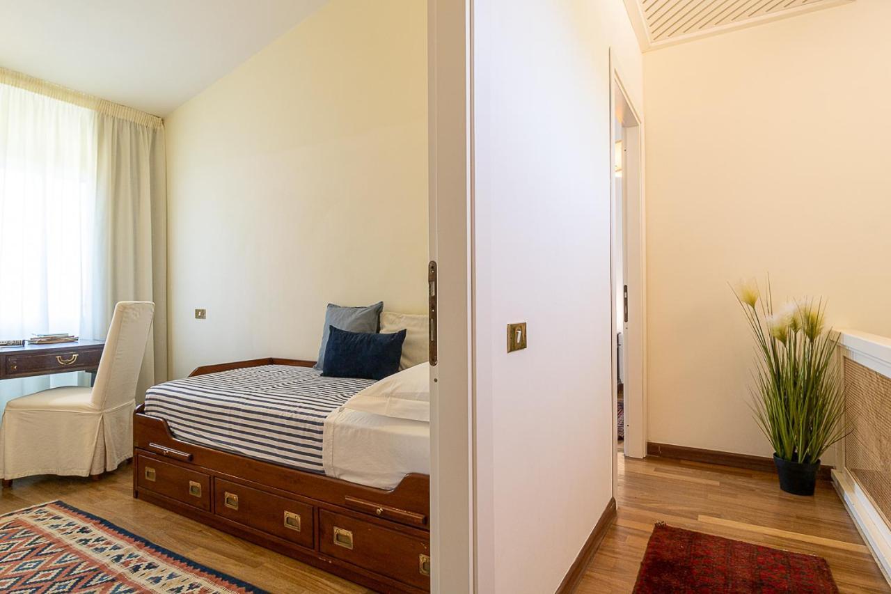 Villa Caterina La Maddalena  Extérieur photo
