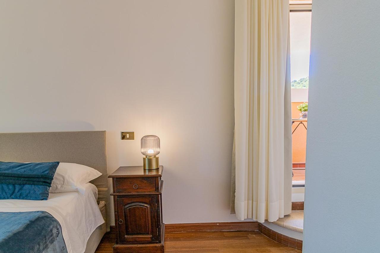 Villa Caterina La Maddalena  Extérieur photo